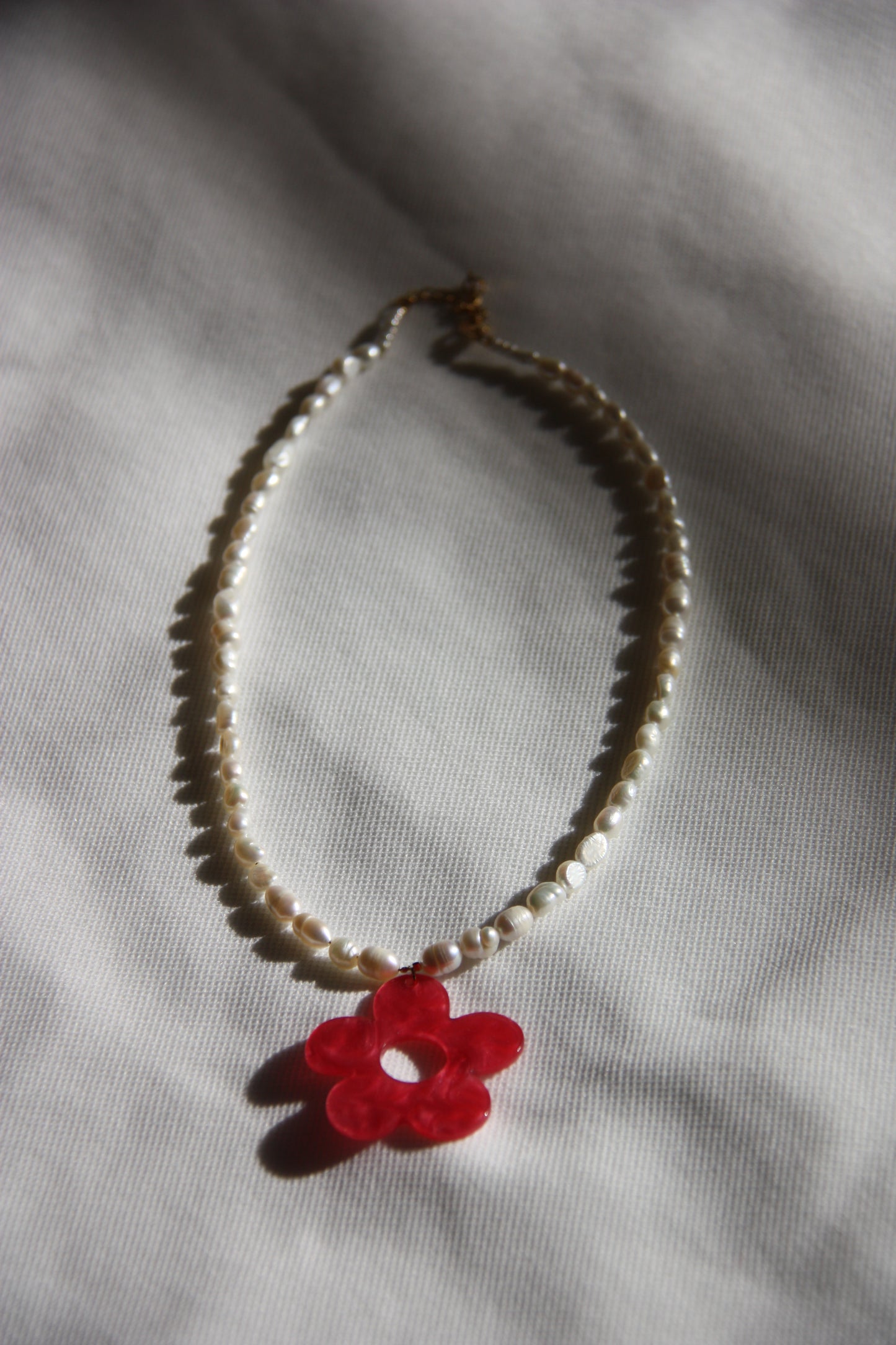 Funky flower necklace