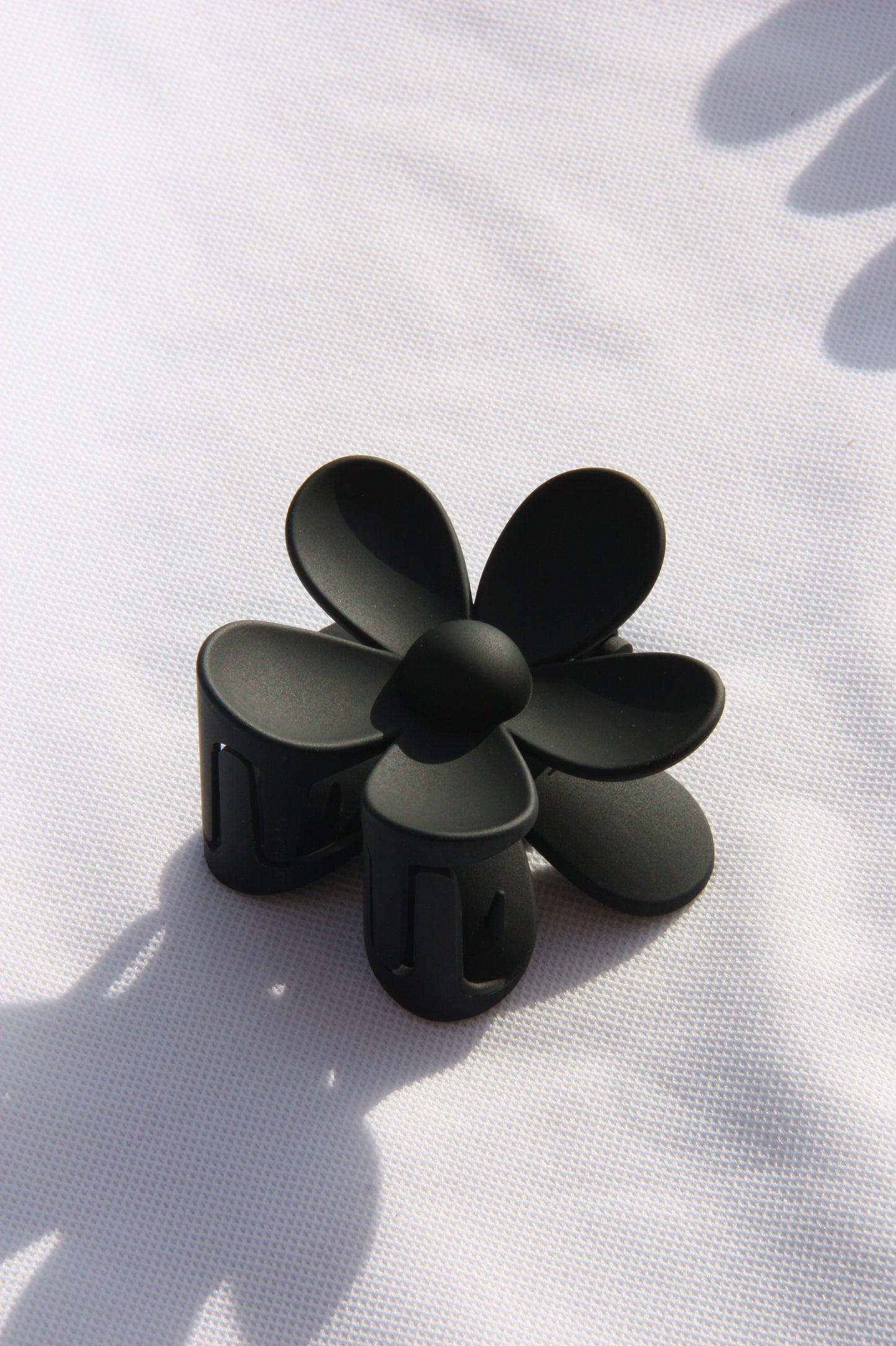 Flower hair clip