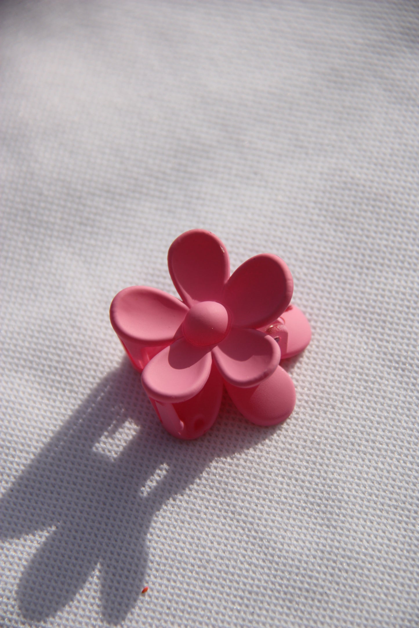 Mini flower hair clip
