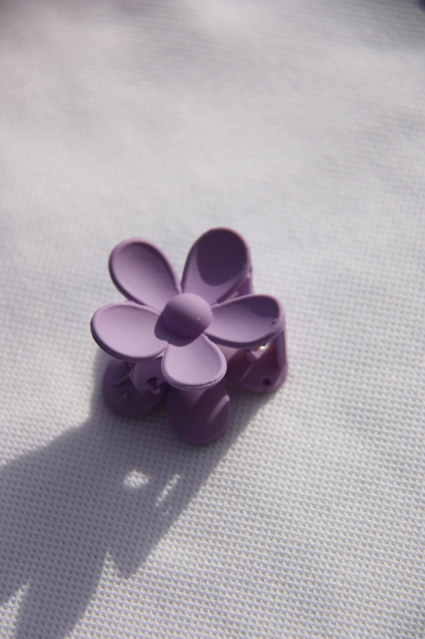 Mini flower hair clip
