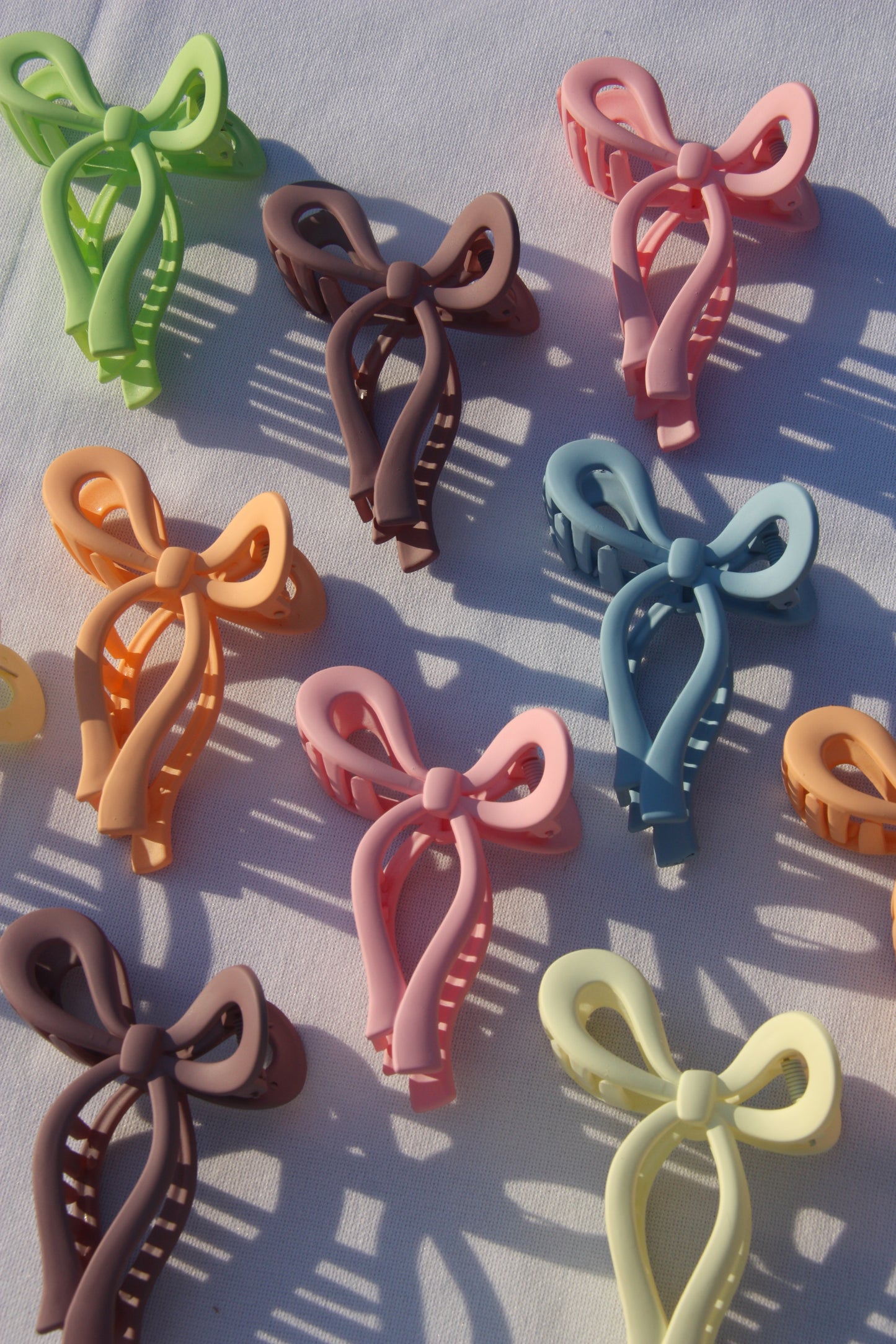 Bow hair clip