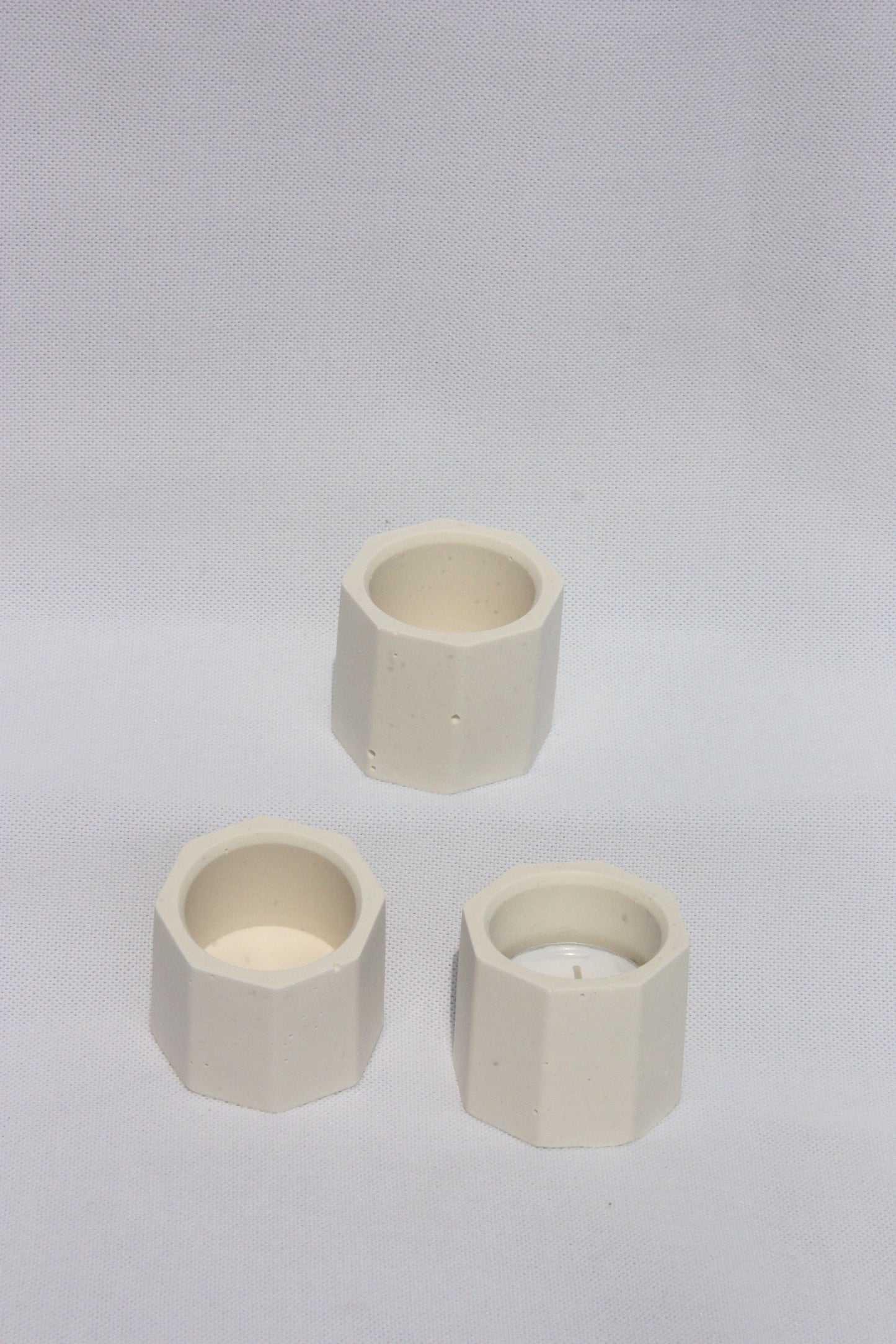 Waxine candle holder