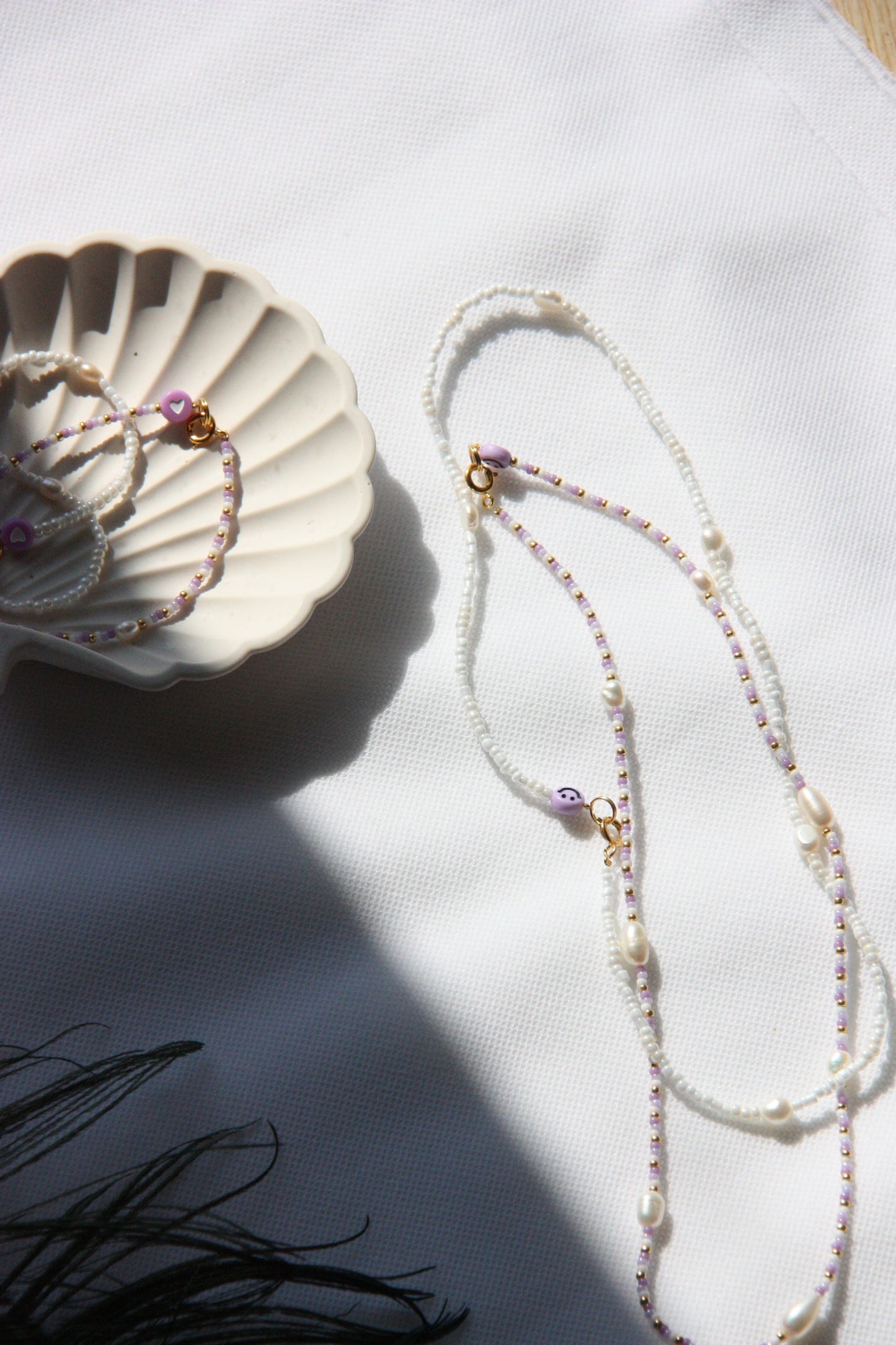 Necklace lila