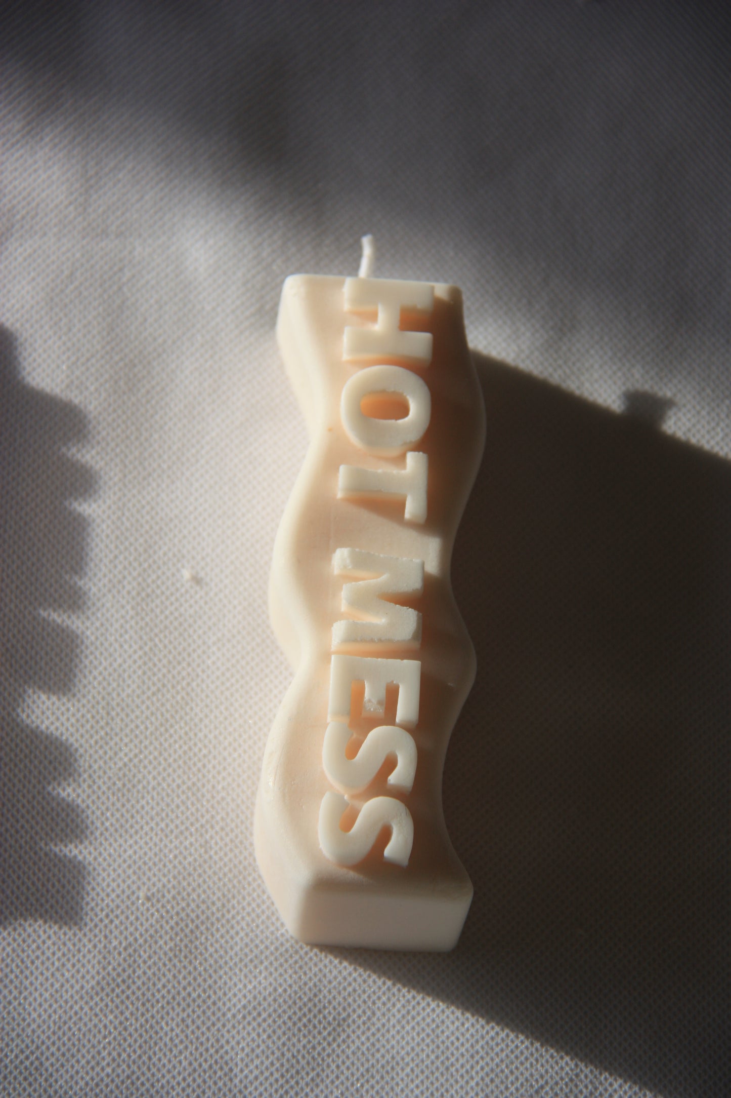 Wave with quote (peach)