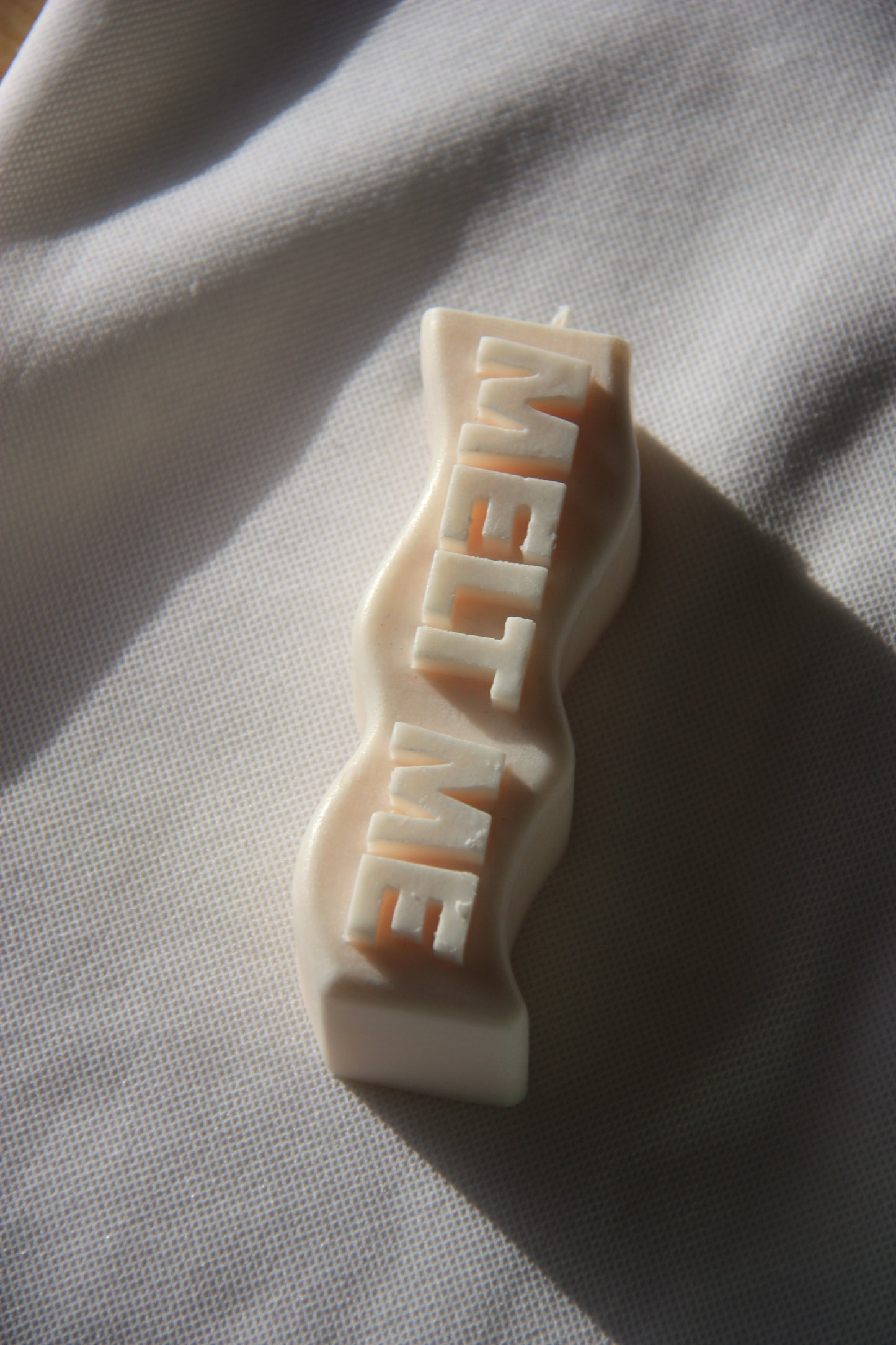 Wave with quote (peach)