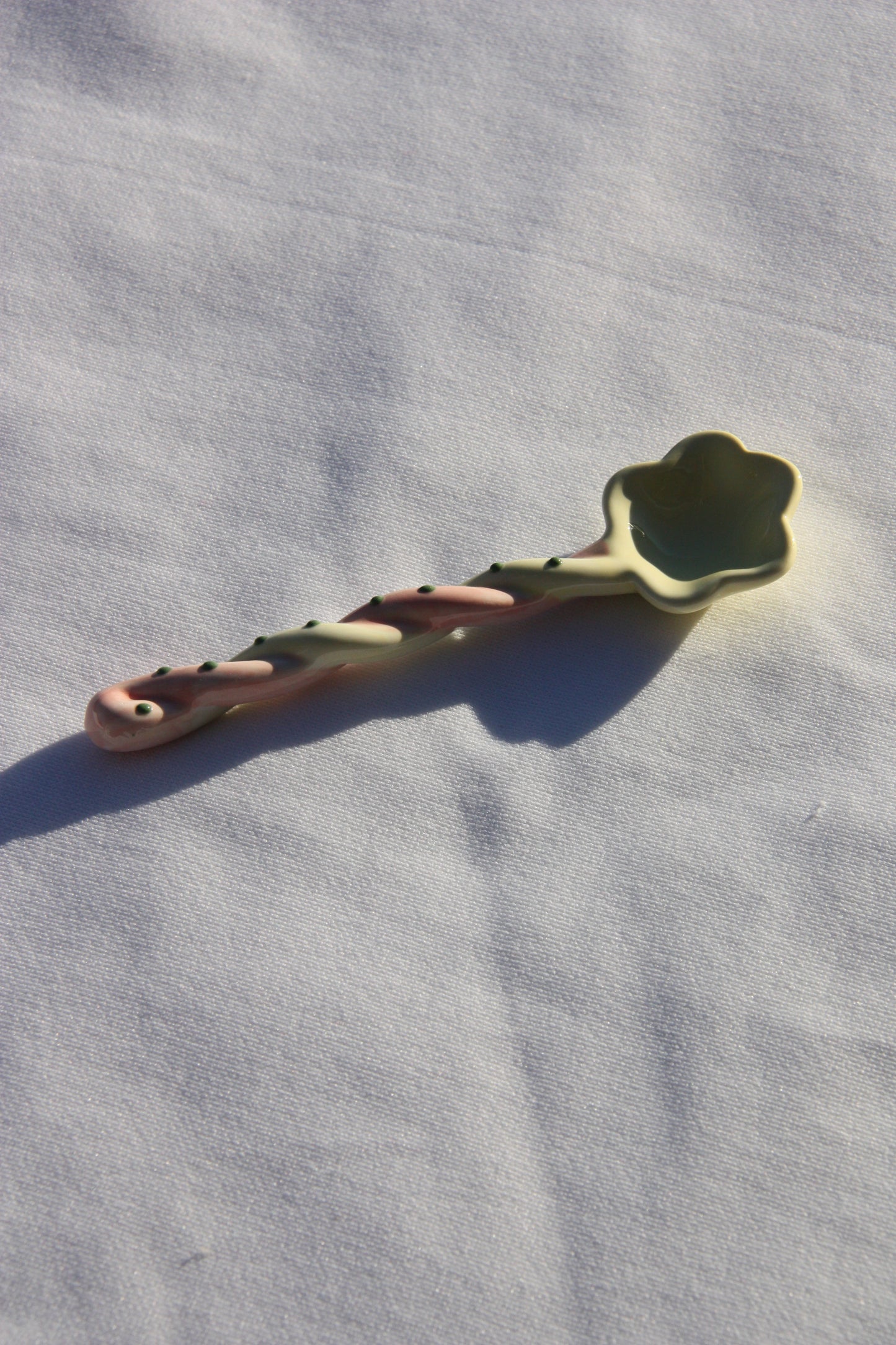 Ceramic pastel spoon (one piece)