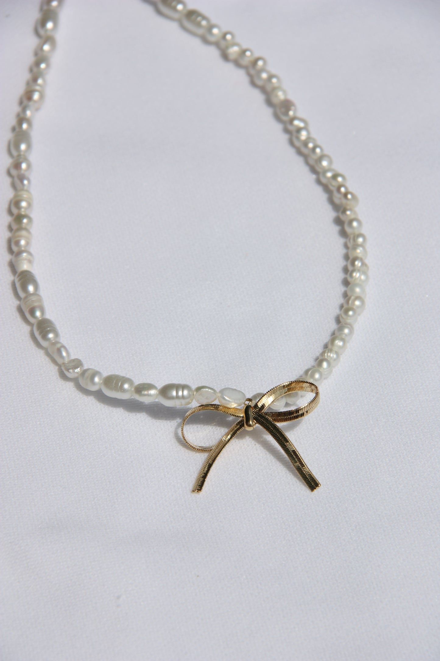 Necklace with bow