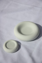 Load image into Gallery viewer, Funky round coaster S
