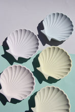 Load image into Gallery viewer, Shell coaster

